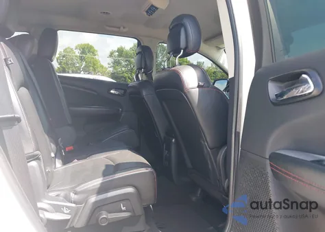 2015 Dodge Journey R/T z USA, uszkodzony, nr VIN 3C4PDDEG9FT740304